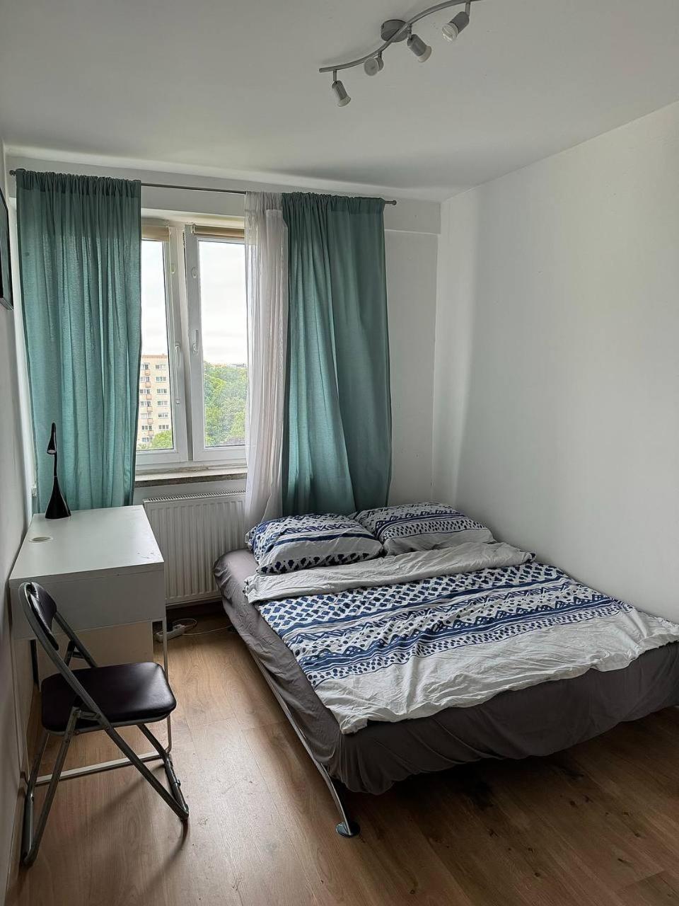 Sm Pokoj Przy Rondzie Daszynskiego Warschau Buitenkant foto